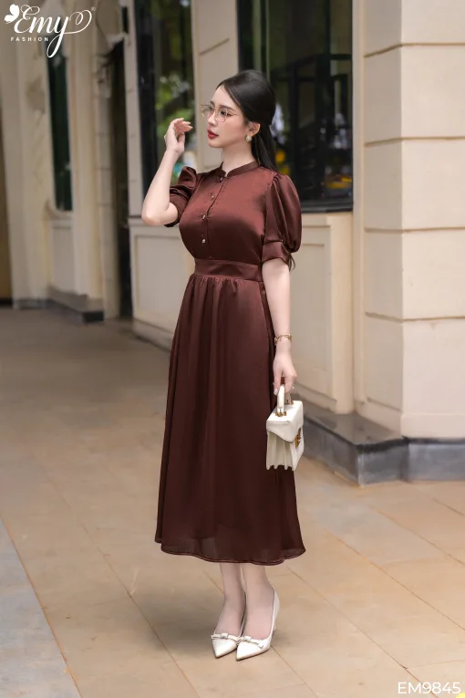 EM9845 Đầm Xòe Tơ Gân Đỏ Rượu Tay Phồng