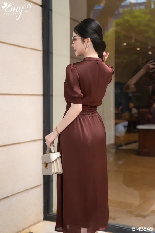 EM9845 Đầm Xòe Tơ Gân Đỏ Rượu Tay Phồng